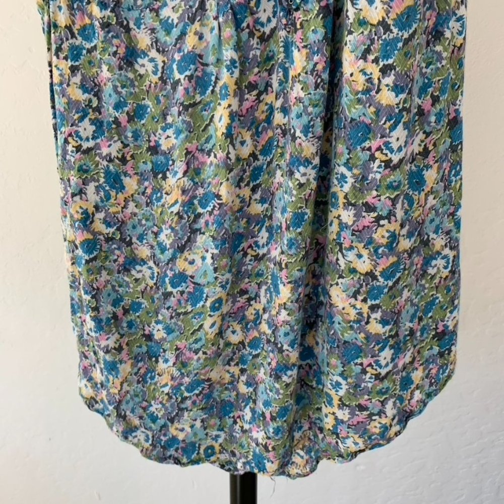 4/$25 Forever 21 Floral Blouse | S - Picture 5 of 10
